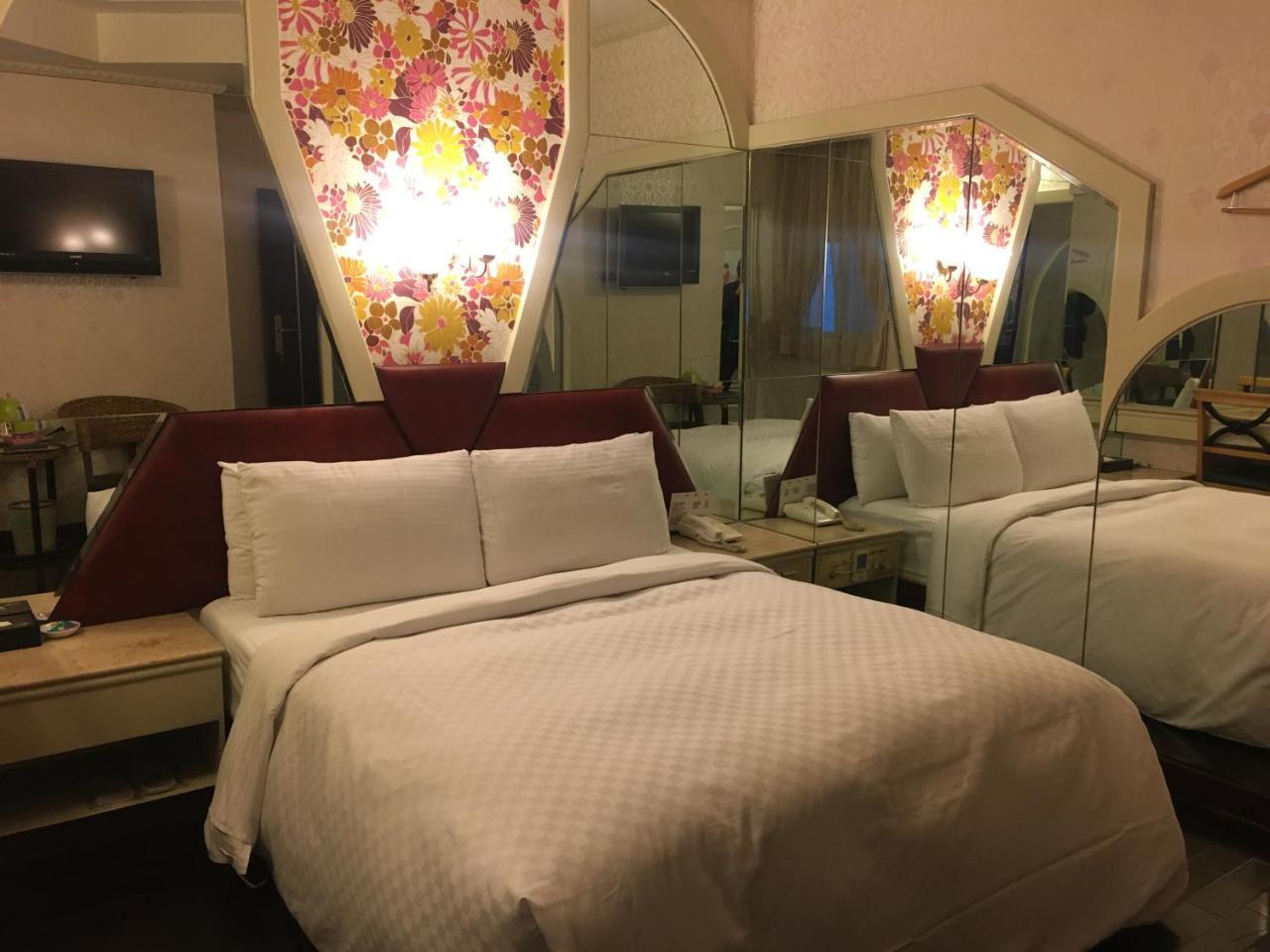 Jen Mei Hotel Тайпей Екстериор снимка